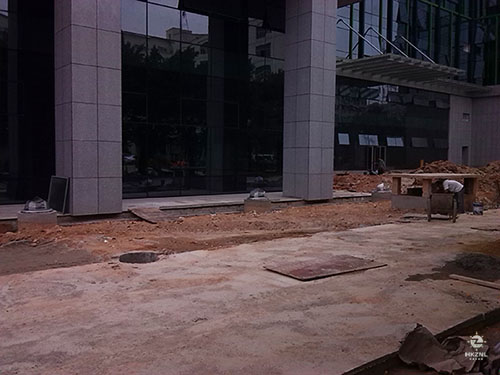 導(dǎo)光管采光系統(tǒng)施工現(xiàn)場 導(dǎo)光管采光系統(tǒng)施工現(xiàn)場