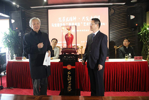 馬寶善贊譽(yù)西鳳酒好 馬寶善贊譽(yù)西鳳酒好